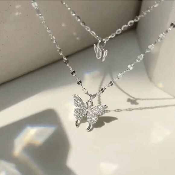 Elegant Multi-Layer Diamond Pendant‎ Butterfly Necklace - Picture 6 of 6
